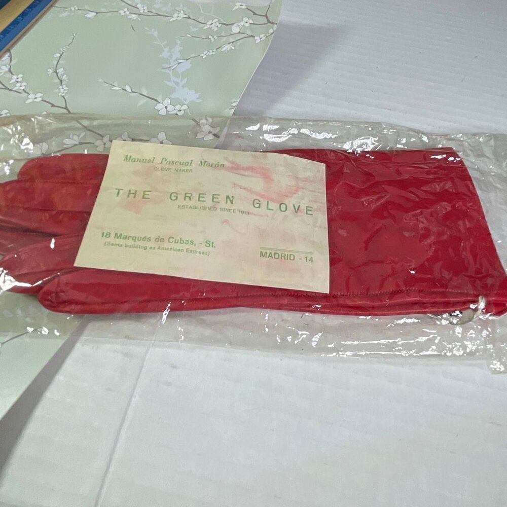 VTG Red leather gloves Madrid Manuel Pascual Moran glove maker